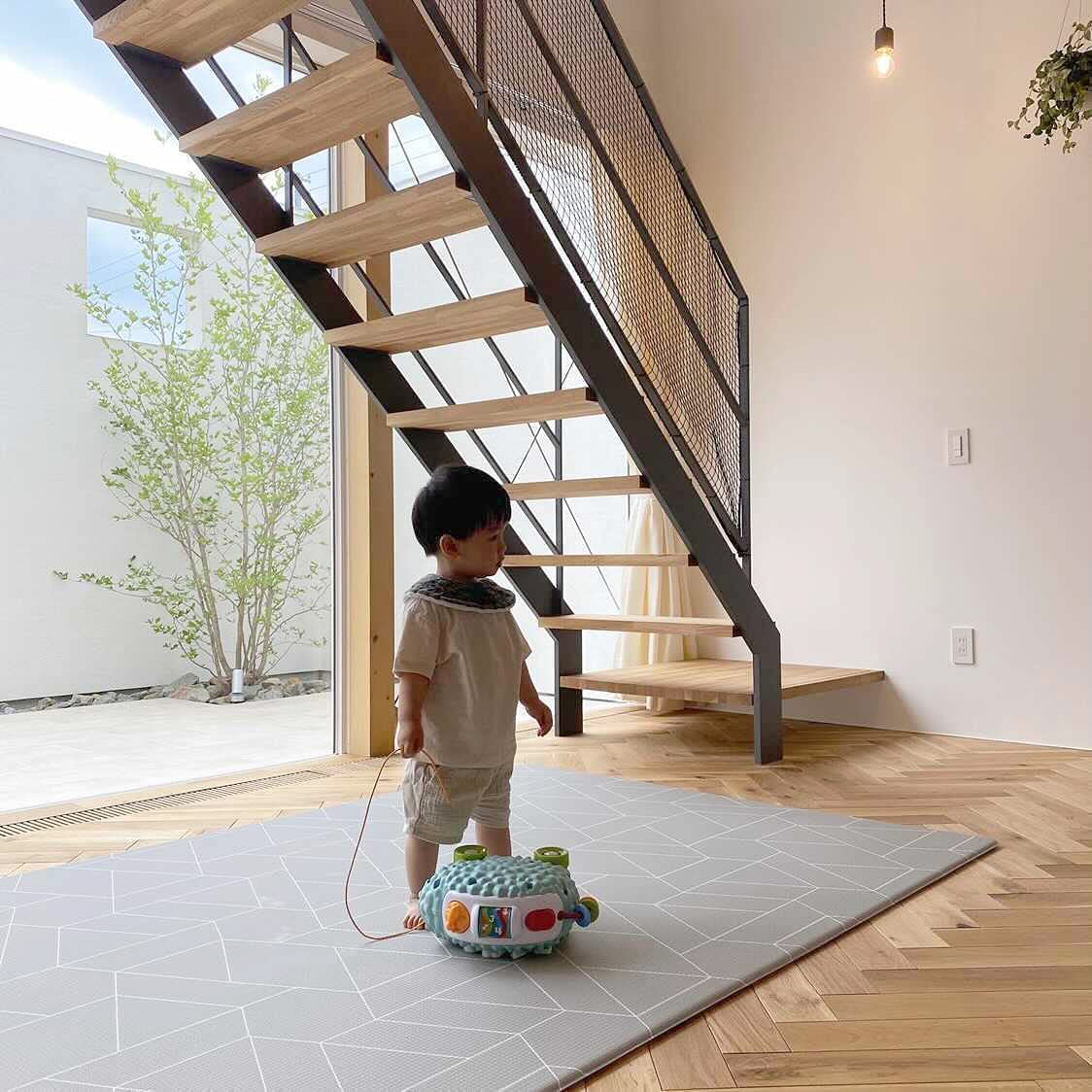 LITTLE Bot Ofie Mat, Soft Reversible Foam Baby Play Floor mat, Waterproof, 6.5 ft x 4.5 ft, Durable and Non-Toxic (Zen line, Large)