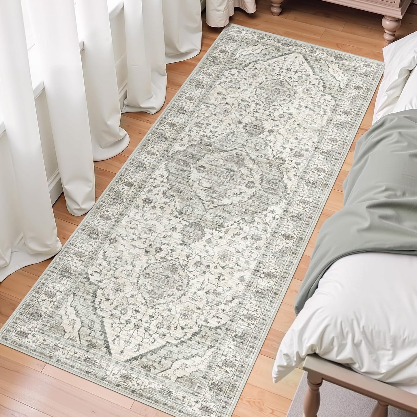 2x6 Runner Rugs for Hallway Non-Slip Fall Runner Rugs with Rubber Backing Washable Rug Runner for Kitchen Bedroom Vintage Distressed Carpet (Border Cream)