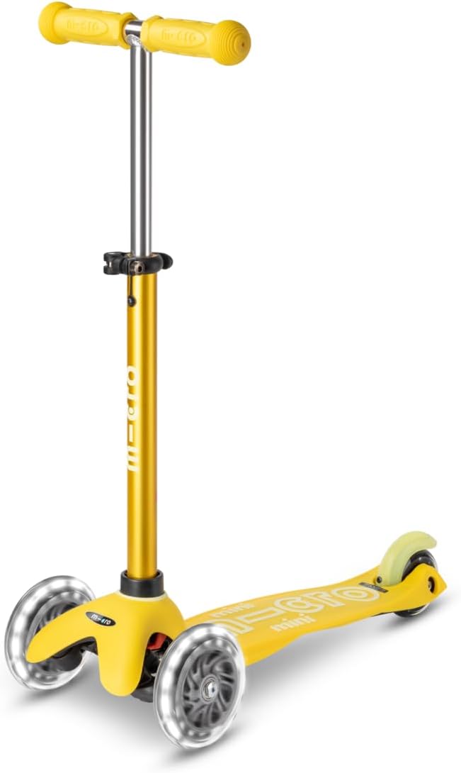 Micro Kickboard Mini Deluxe LED Three-Wheeled Lean-to-Steer Swiss-Designed Micro Scooter