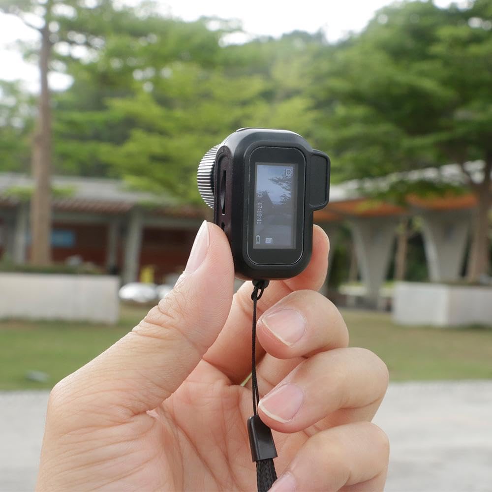Keychain Camera, World's Smallest 1080P HD Mini Camera, Retro Portable Mini, 100 Mins Battery Life, for Students, Kids (16G)