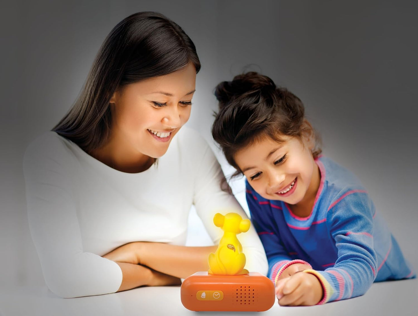 LEXiBOOK, Disney The Lion King, Simba Nightlight Alarm Clock, Sounds and Melodies, LCD Backlit Screen, Luminous, Snooze, Yellow/Orange, RL800AN