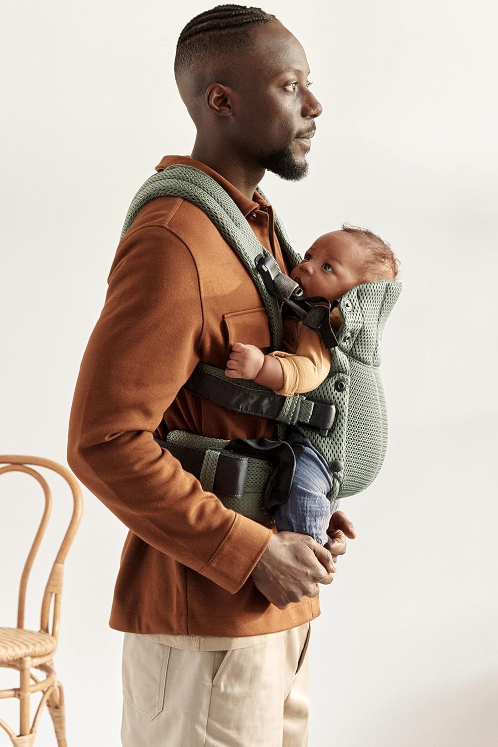 BabyBjörn Baby Carrier Harmony, Dark Green, 3D Mesh | 3-in-1 Ergonomic Baby Carrier; Newborn, Facing-in, Outward-Facing, and Back Carrying Positions Supported (7-40 lbs), Newborn to Toddler