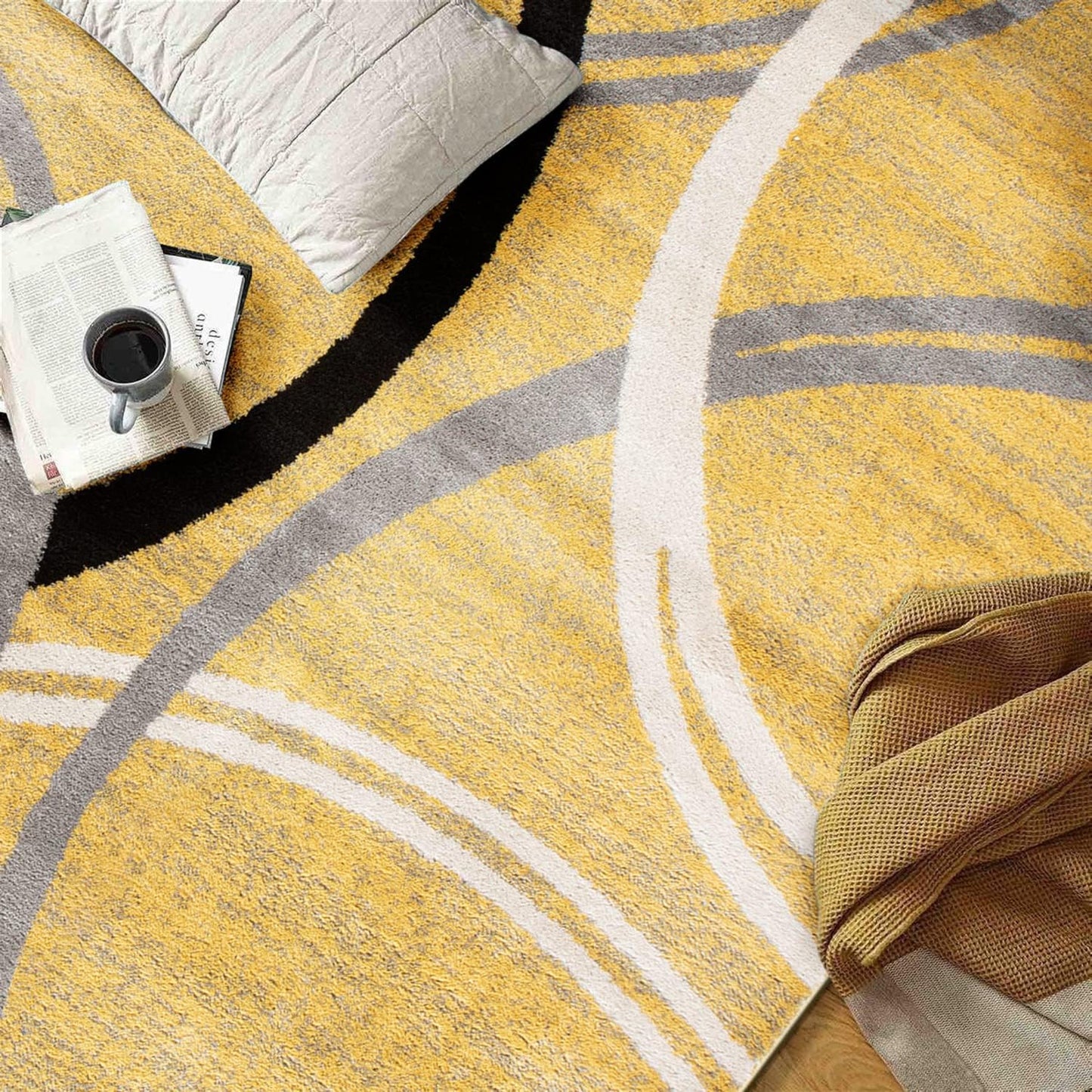 Rugshop Modern Wavy Circles Design Area Rug 10' x 14' Yellow