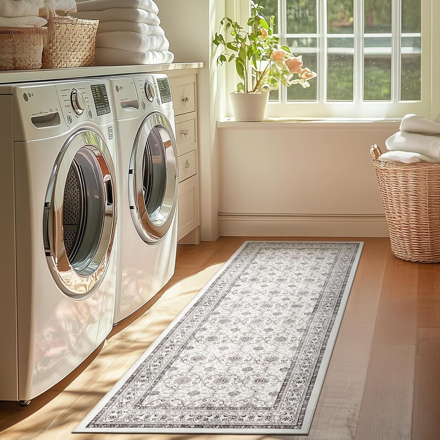 jinchan Floral Runner Rug 2x5 - Machine Washable Beige Vintage Distressed Design Soft Non-Slip Low-Pile Ultra-Thin Runner Rug for Kitchen Hallway Laundry Room Entryway Farmhouse (2‘x5',Beige)