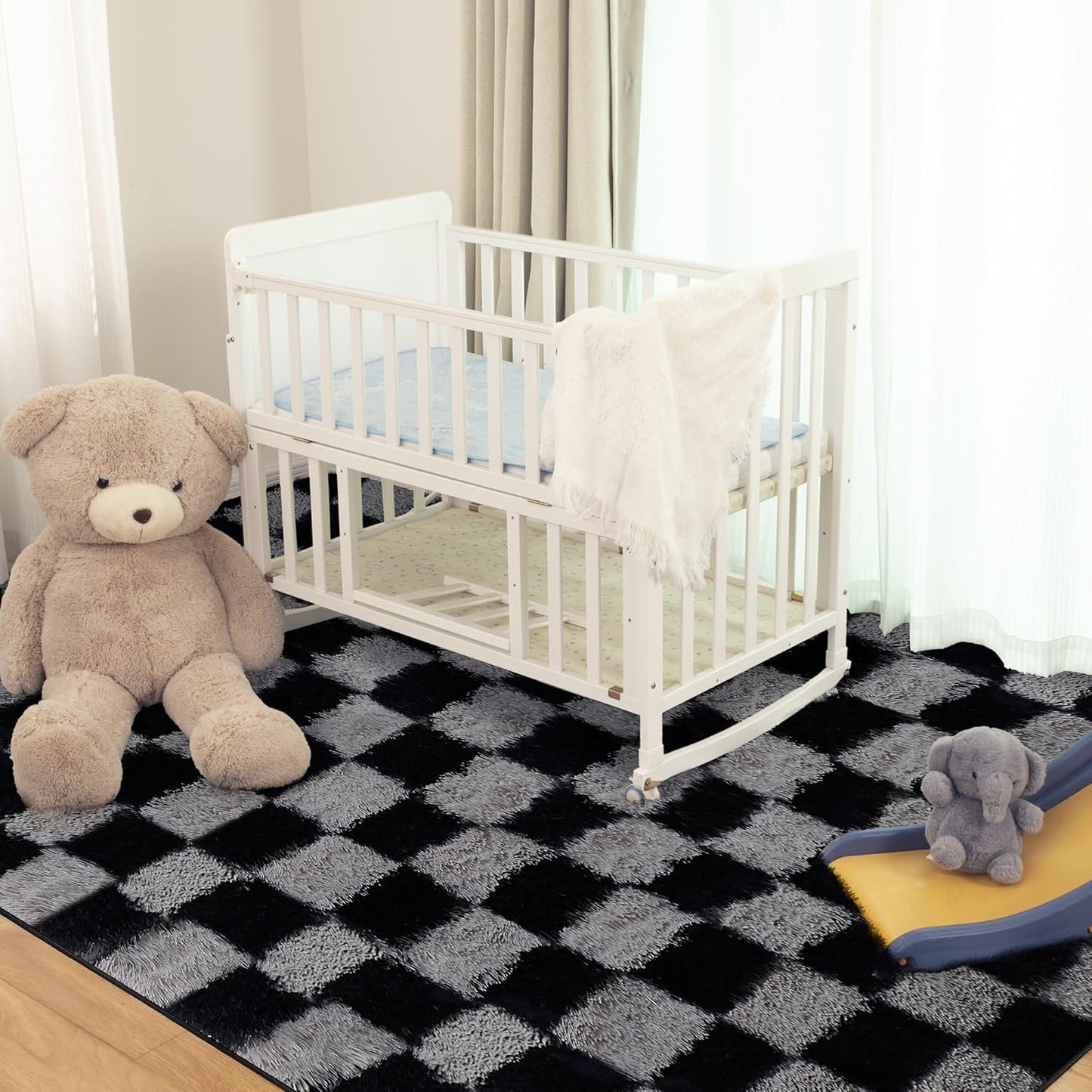 Super Soft Rug for Bedroom, 6x9 Ft Grey and Black Area Rug Classic Checkered Shaggy Rug Anti-Skid High Pile Soft Fluffy Fuzzy Carpet for Living Room Bedroom Kids Room Nursery, Dorm Home Decor