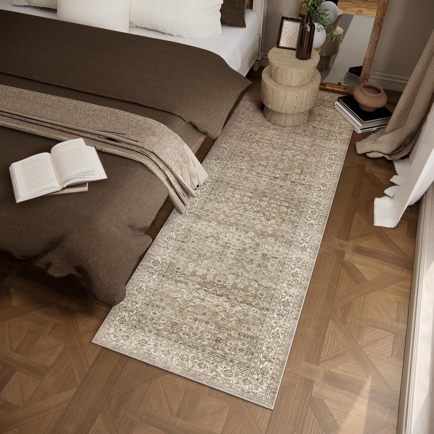 Machine Washable Kitchen Runner Rugs: 2'6"x8' Hallway Rug Stain Resistant Non Slip Low Pile Soft Carpet Runners for Hallways Indoor Entryway Kitchen Laundry Room Bedroom Bathroom Farmhouse