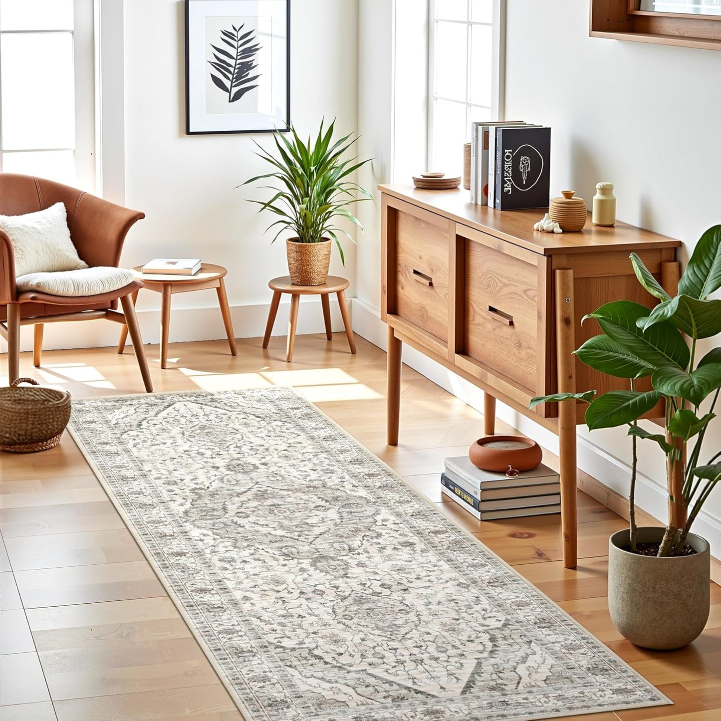 2x6 Runner Rugs for Hallway Non-Slip Fall Runner Rugs with Rubber Backing Washable Rug Runner for Kitchen Bedroom Vintage Distressed Carpet (Border Cream)